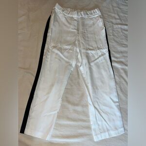 Wide Leg White Trousers with Pockets